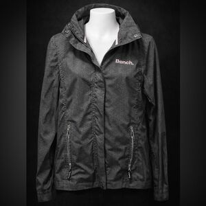 Bench Geometric Gray Jacket with Pink Embroidery